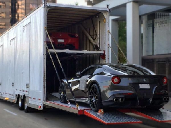 enclosed-auto-shipping-1200×628-1 enclosed-auto-shipping-1200x628-1